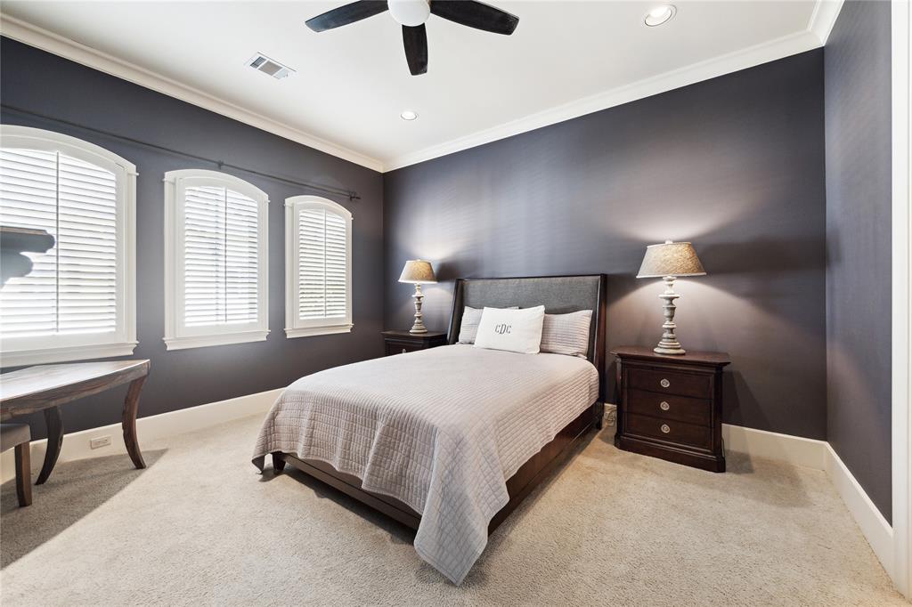 41 N Creekside Court