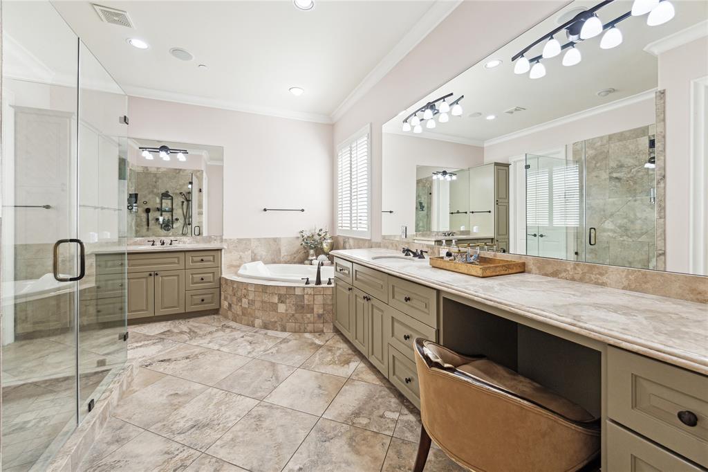 41 N Creekside Court