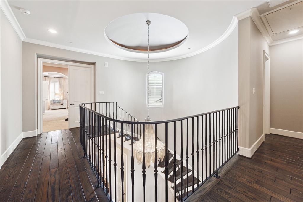 41 N Creekside Court