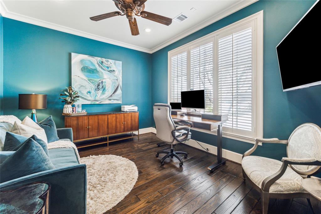 41 N Creekside Court