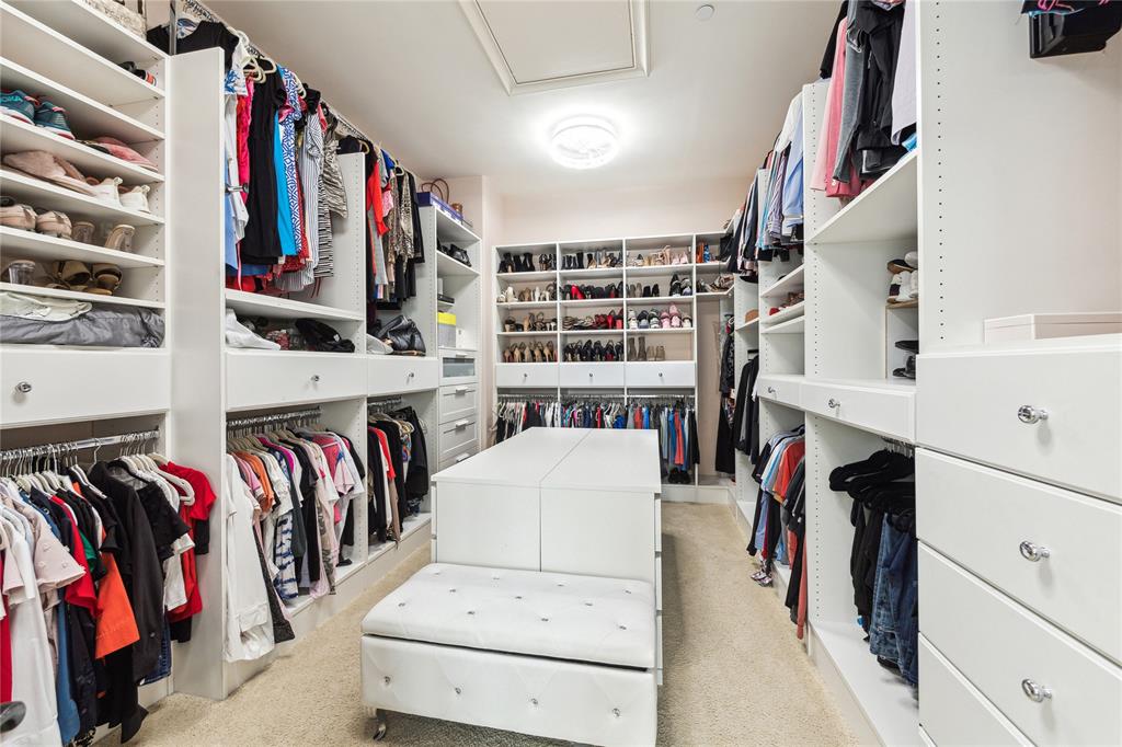 41 N Creekside Court