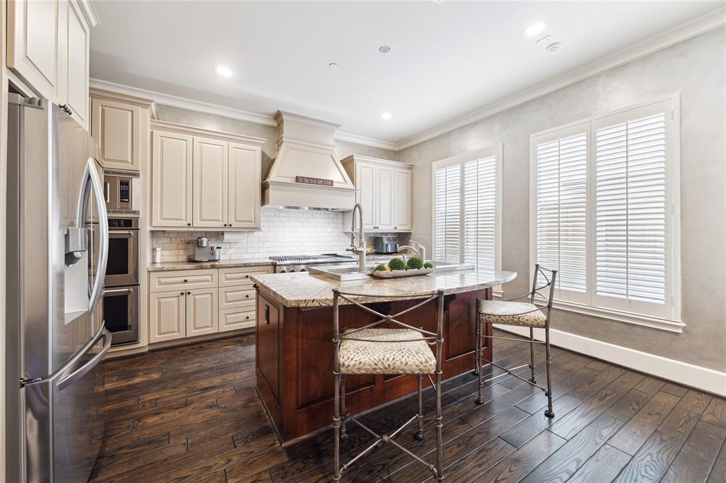 41 N Creekside Court