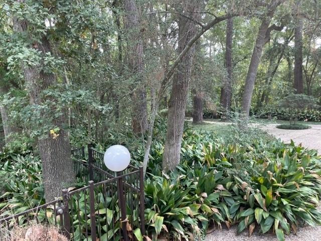 45 Briar Hollow Lane # 10