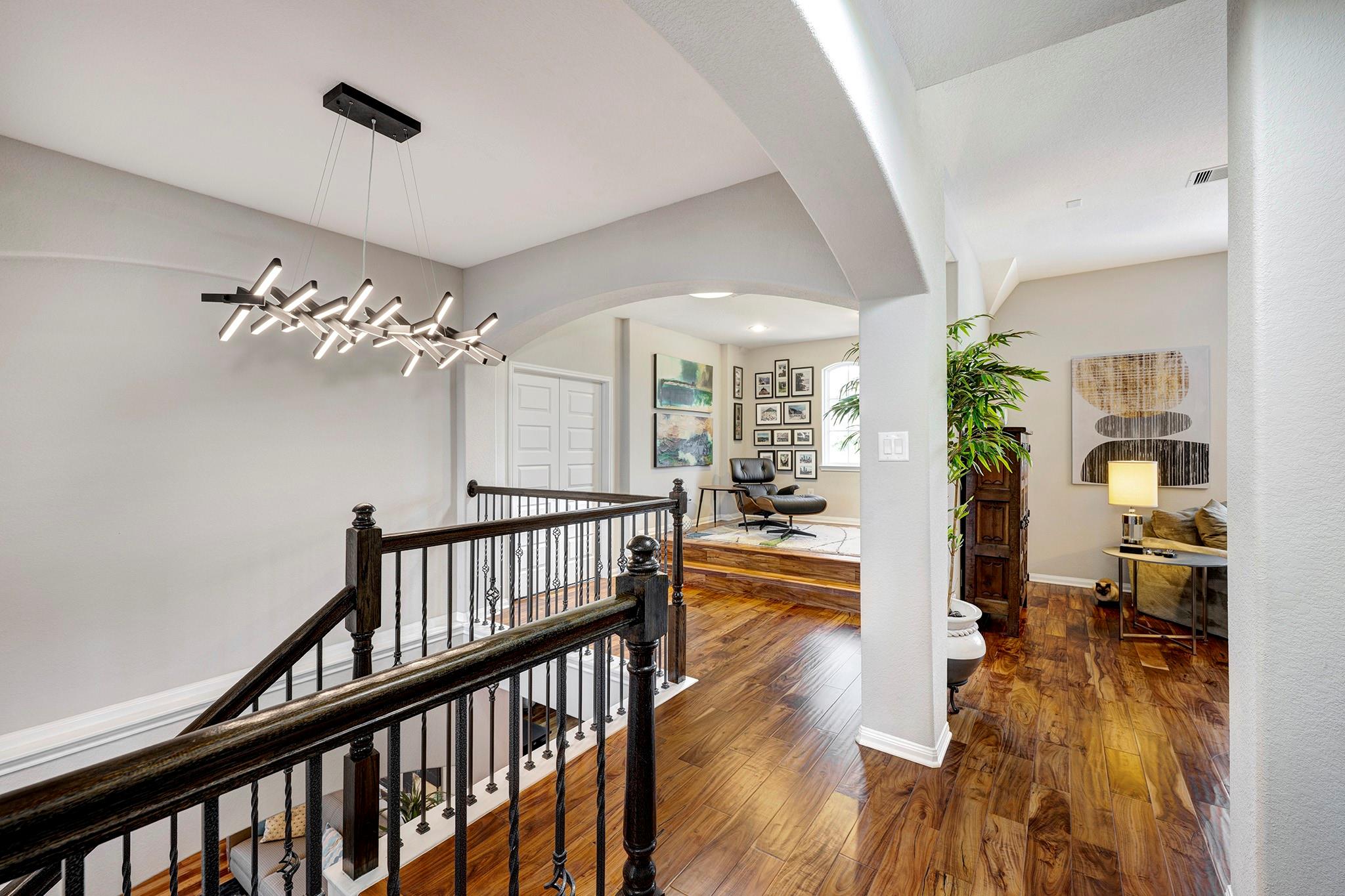 5002 Harvest Knoll Drive