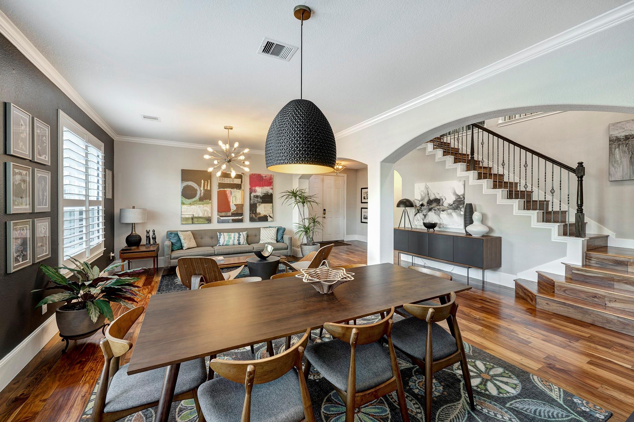 5002 Harvest Knoll Drive