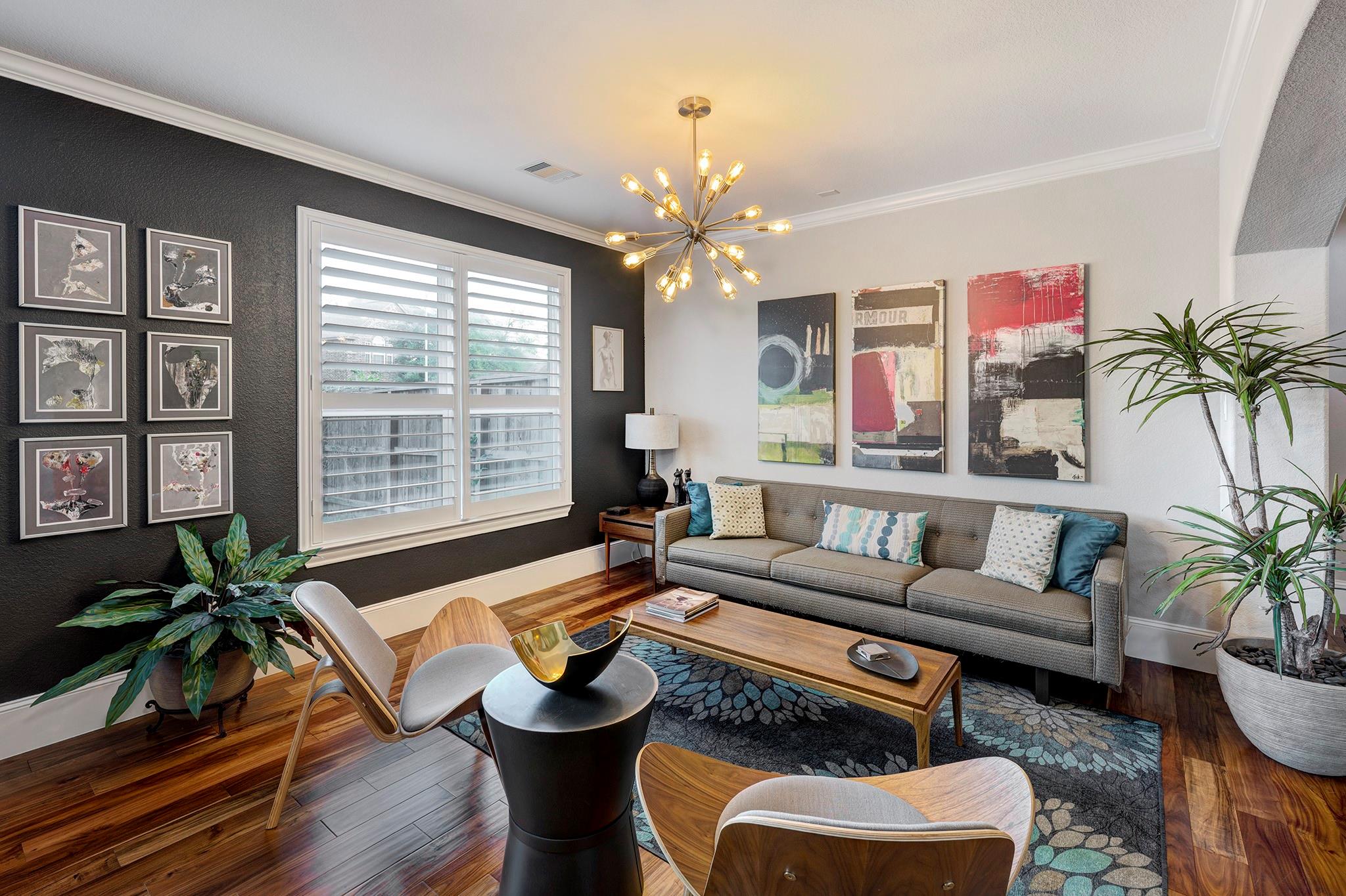 5002 Harvest Knoll Drive