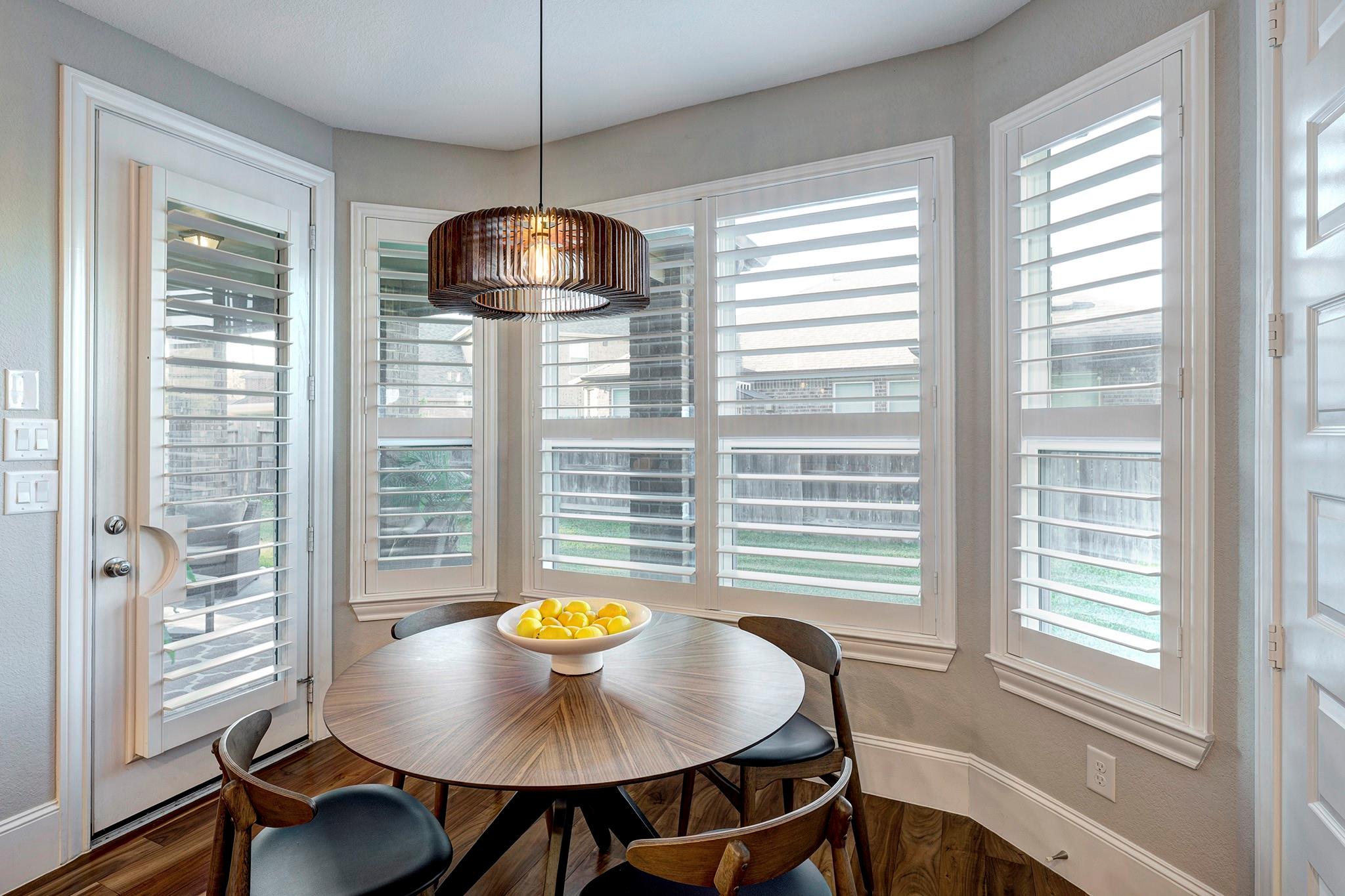 5002 Harvest Knoll Drive