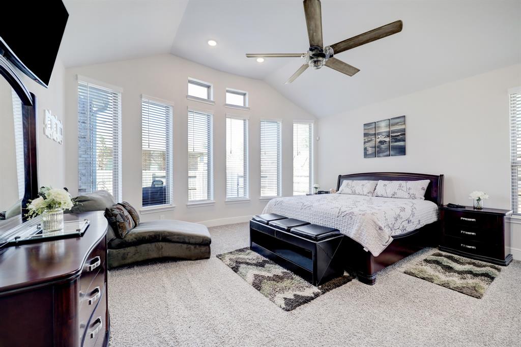 15333 Garnet Groves Drive