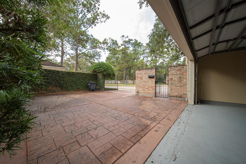 124 Gessner Road