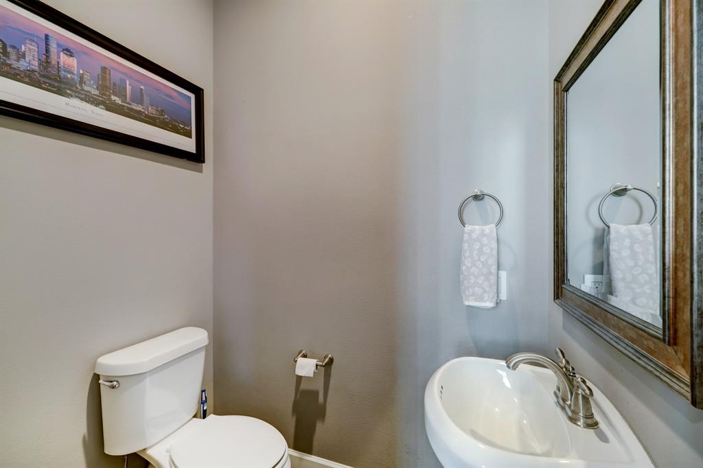 914 W 19th Street # B