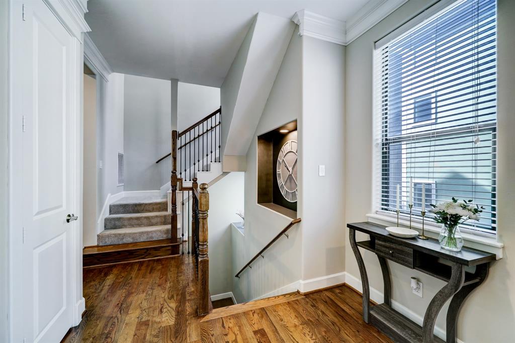 914 W 19th Street # B
