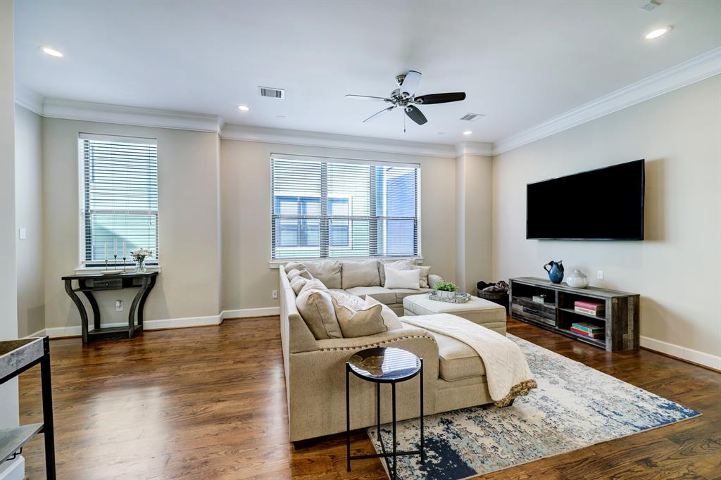 914 W 19th Street # B