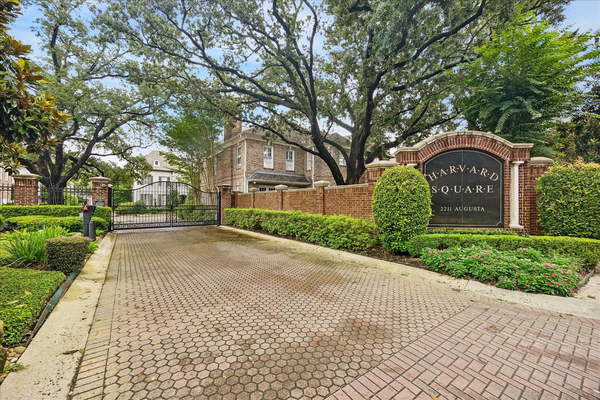 2211 Augusta Drive # 25