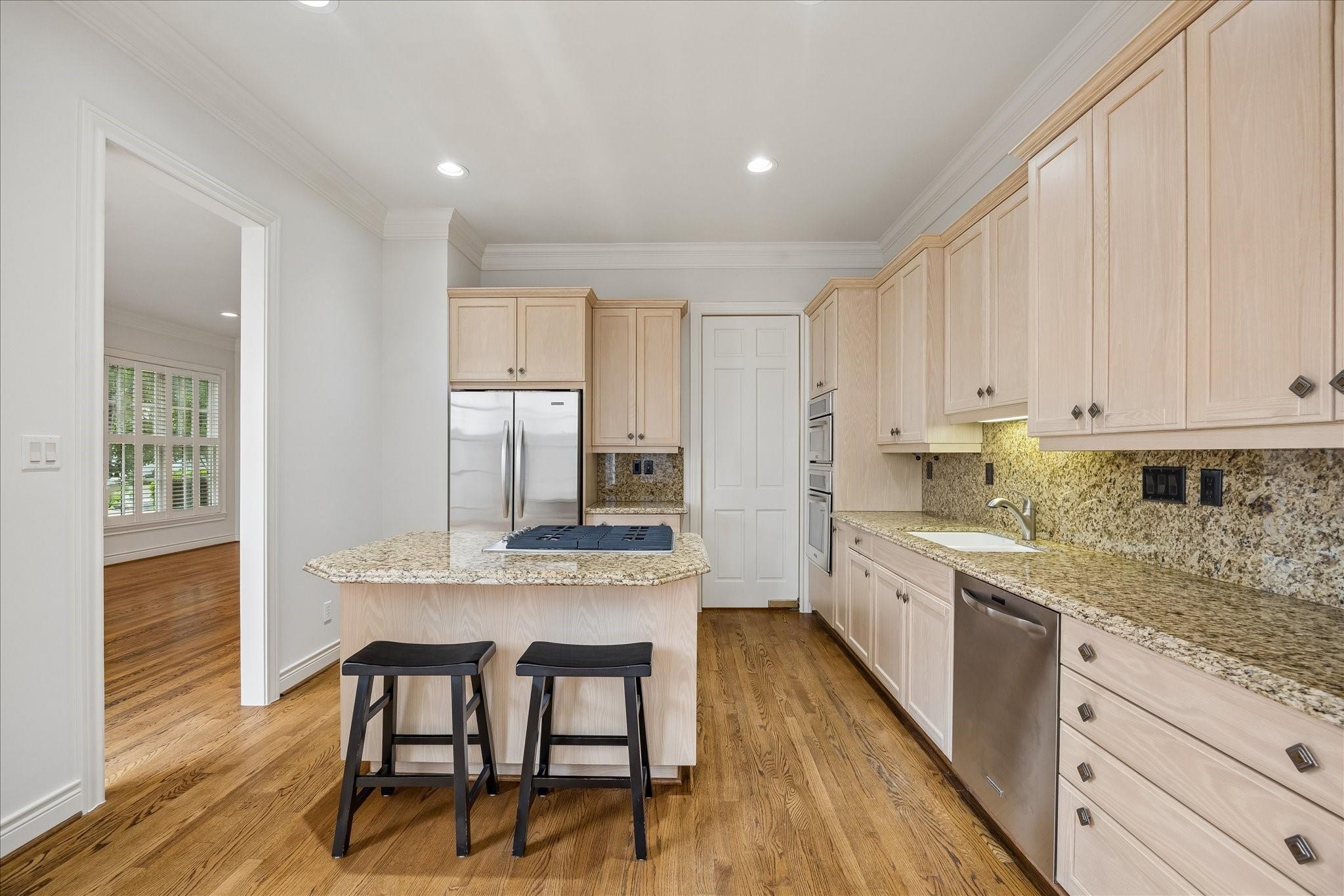 2211 Augusta Drive # 25