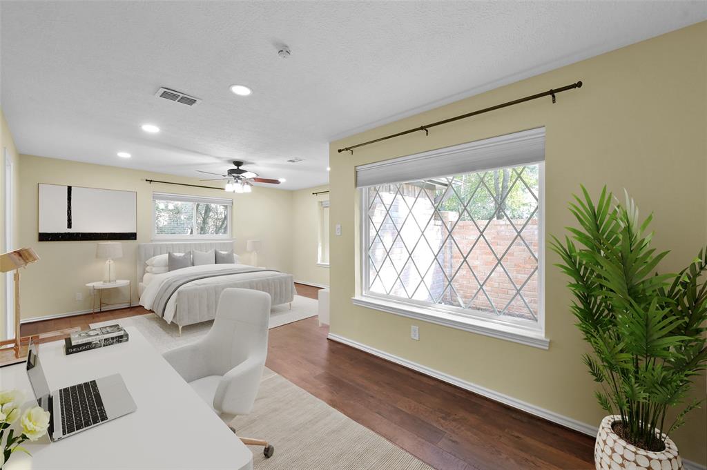 11 Postvine Court