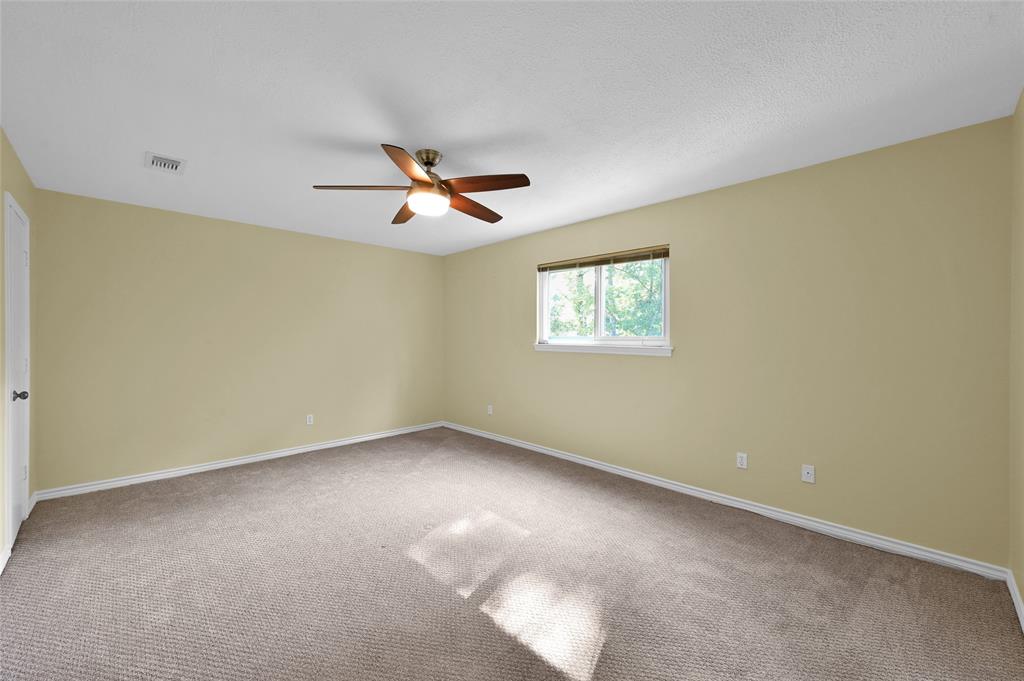 11 Postvine Court