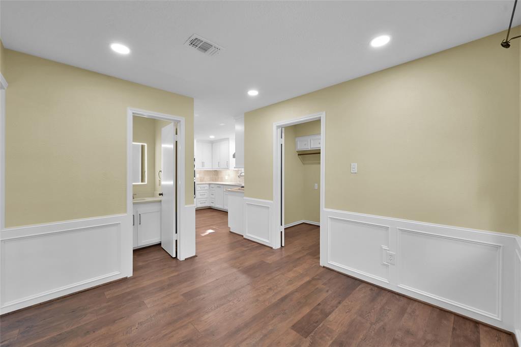 11 Postvine Court