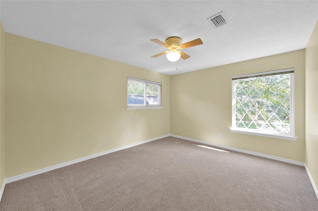 11 Postvine Court