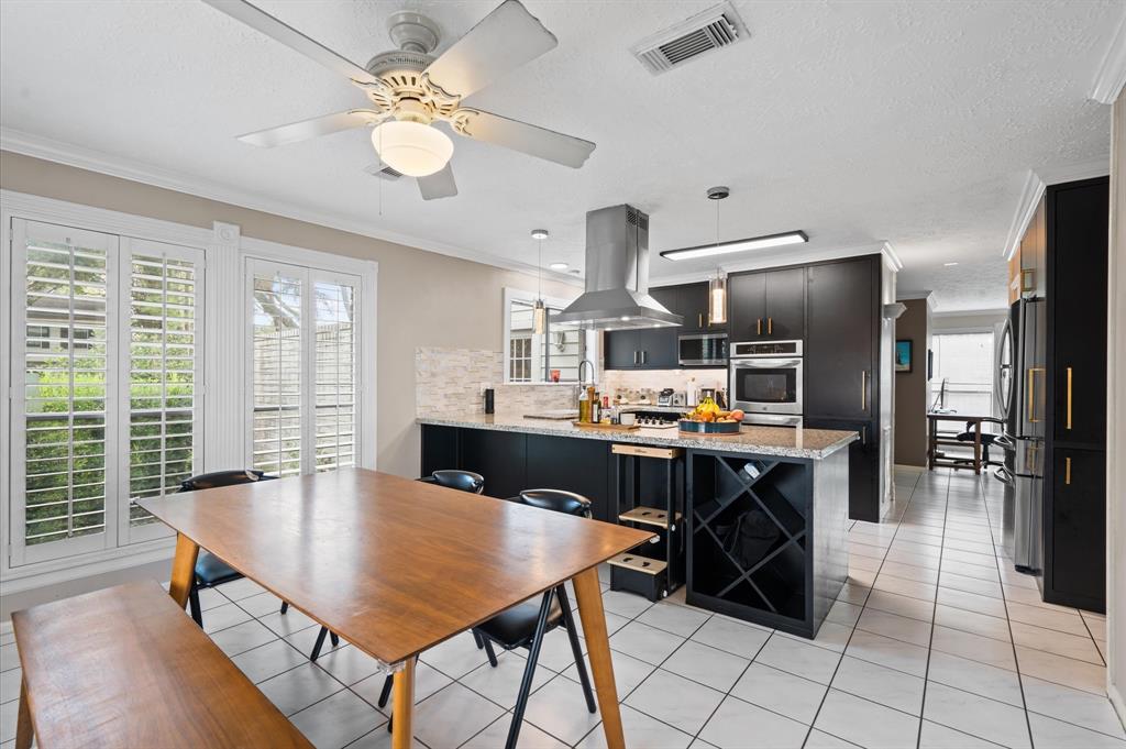 15614 Windy Cove Drive