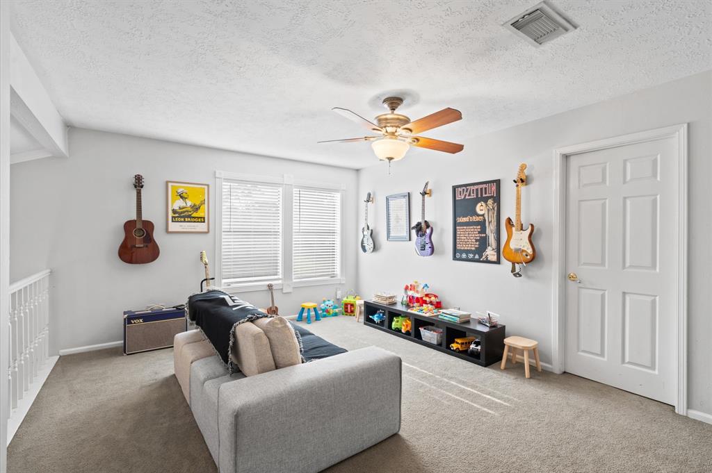 15614 Windy Cove Drive