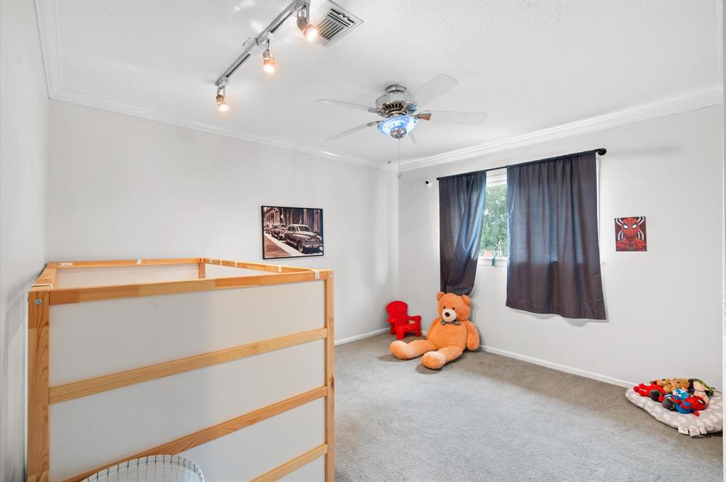 15614 Windy Cove Drive