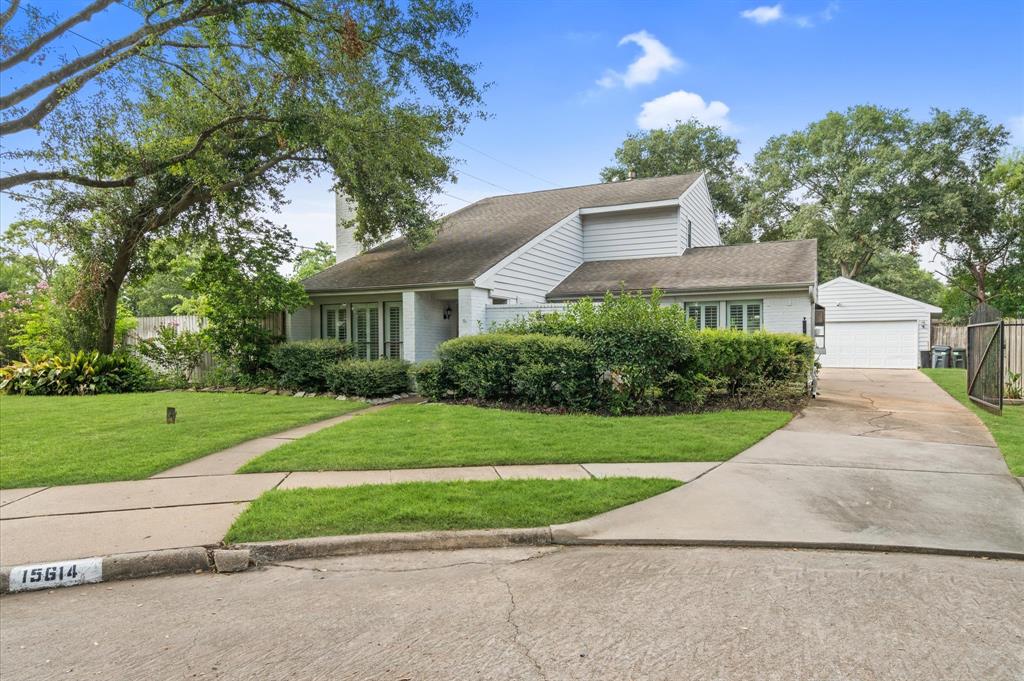 15614 Windy Cove Drive