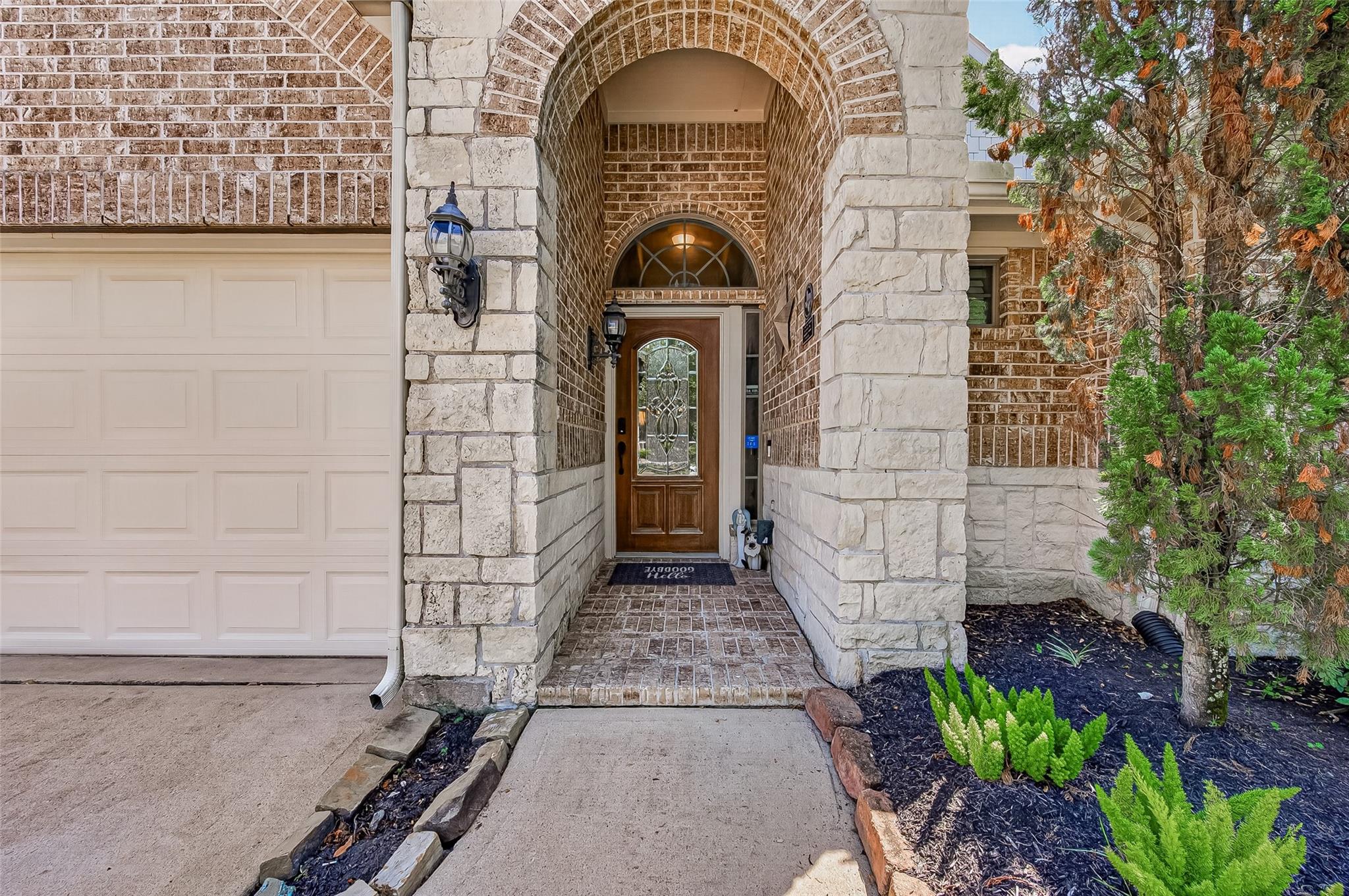 14806 Golden Hawk Trail