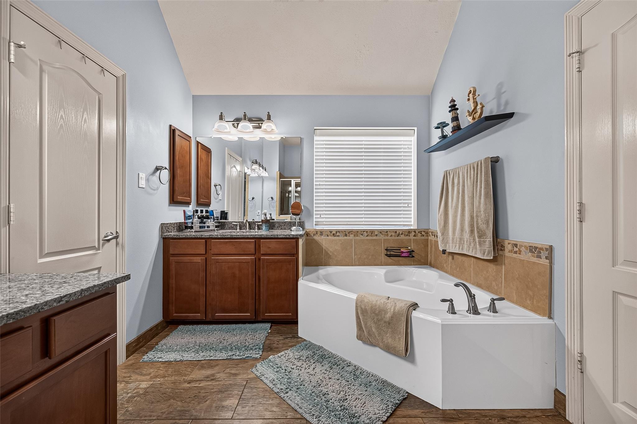 14806 Golden Hawk Trail
