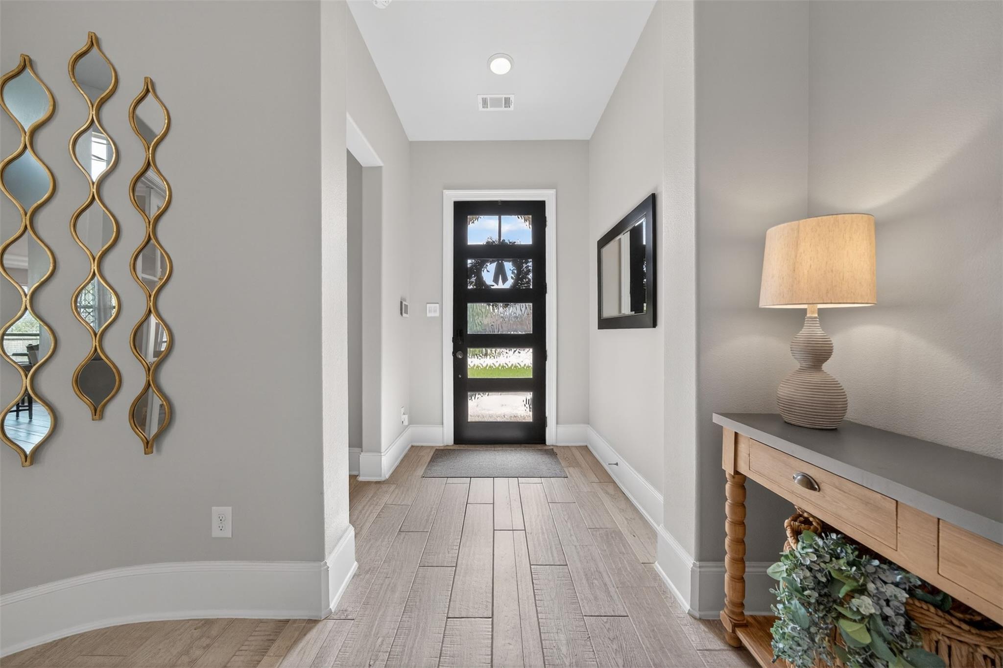 9555 Pappas Creek Court