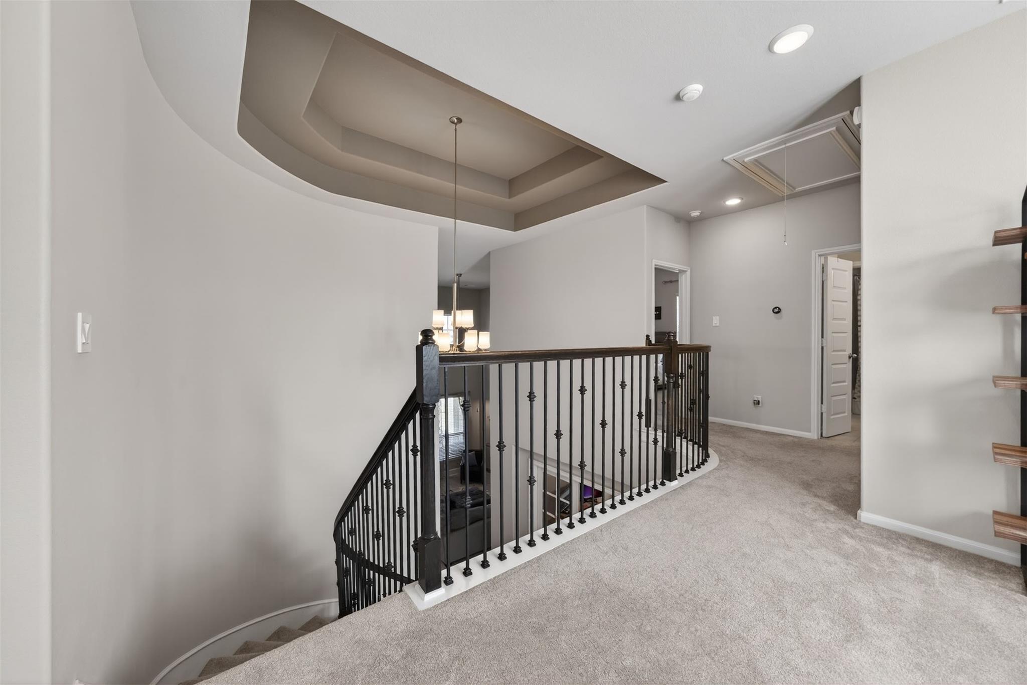 9555 Pappas Creek Court