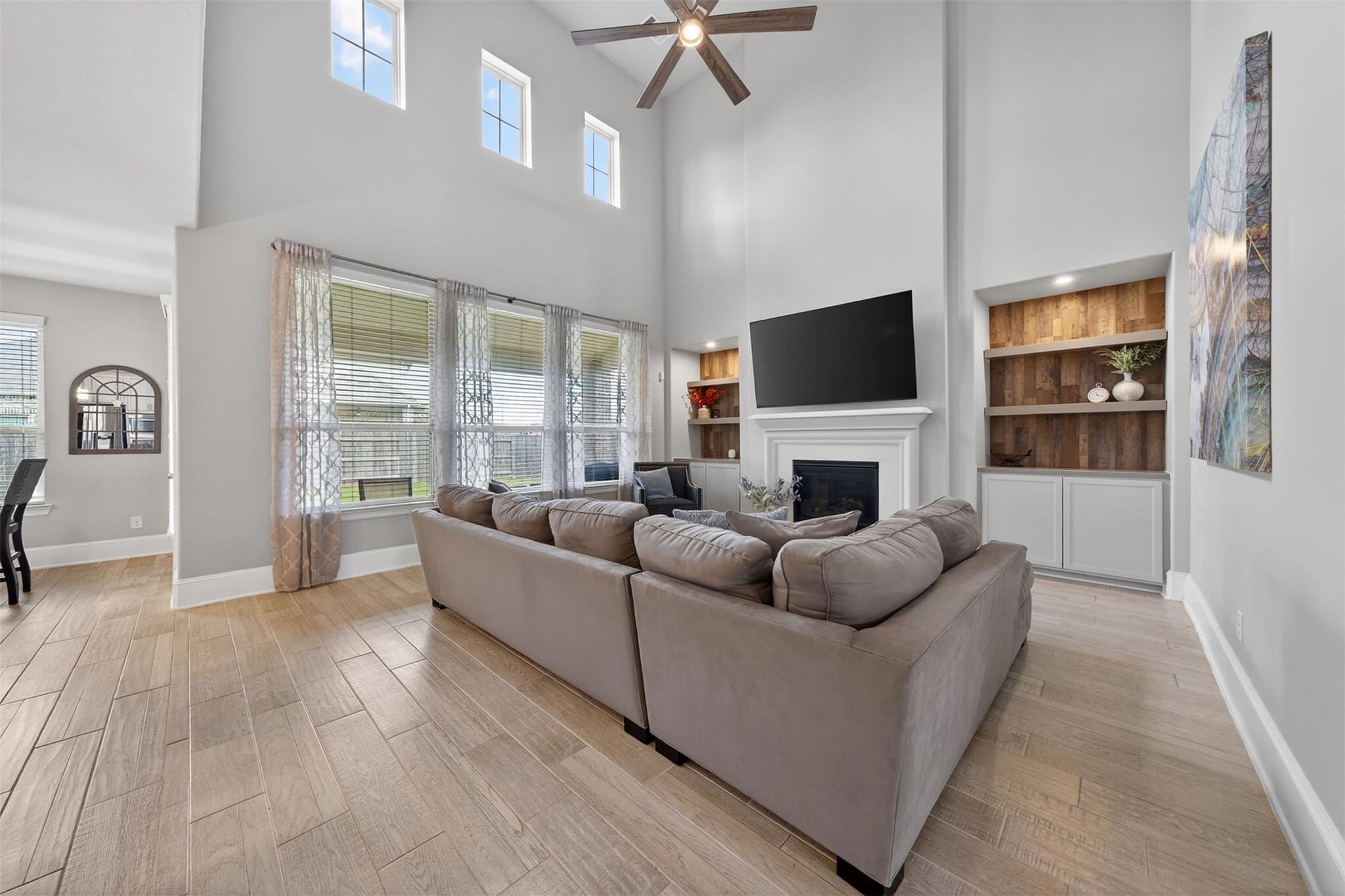 9555 Pappas Creek Court