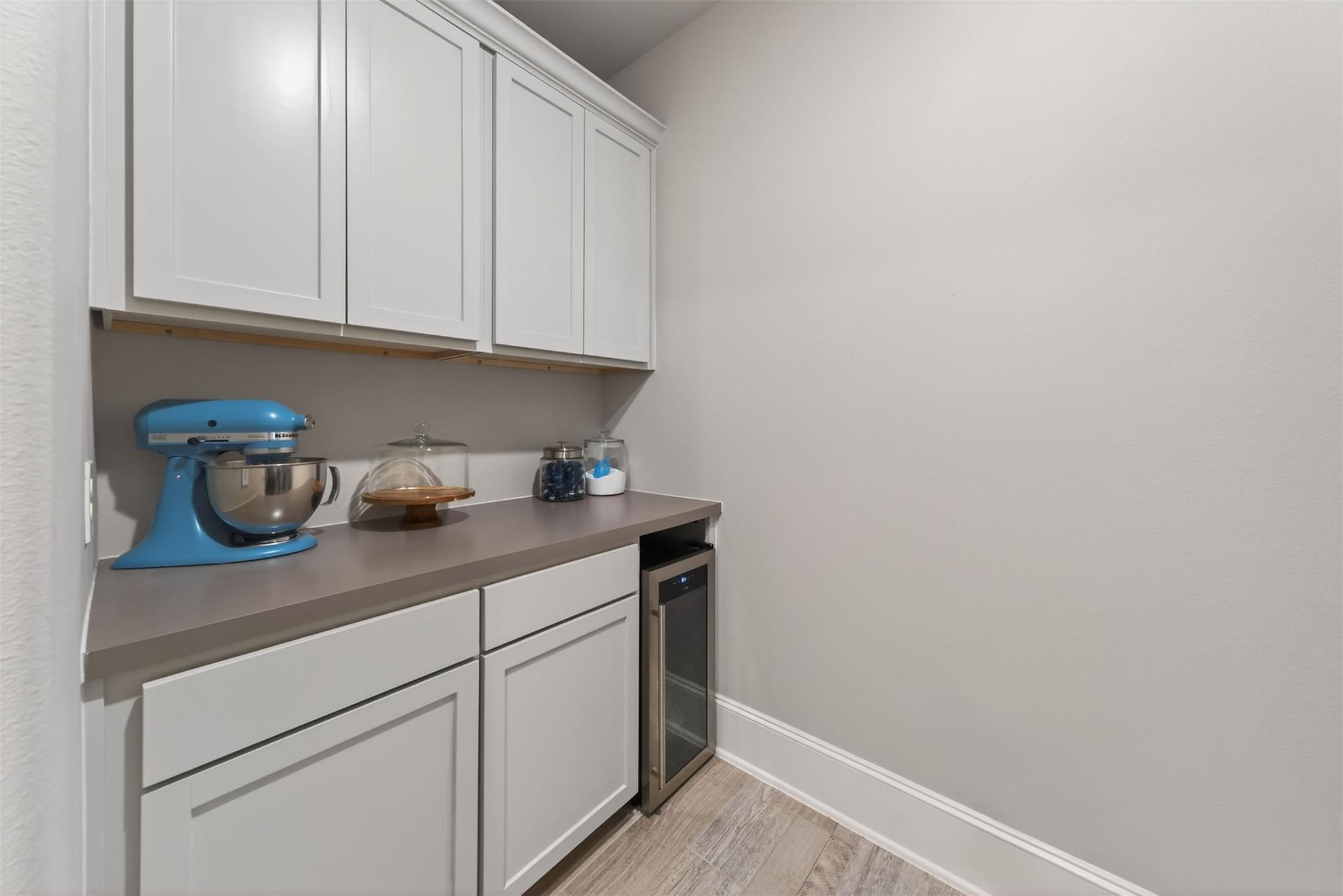 9555 Pappas Creek Court