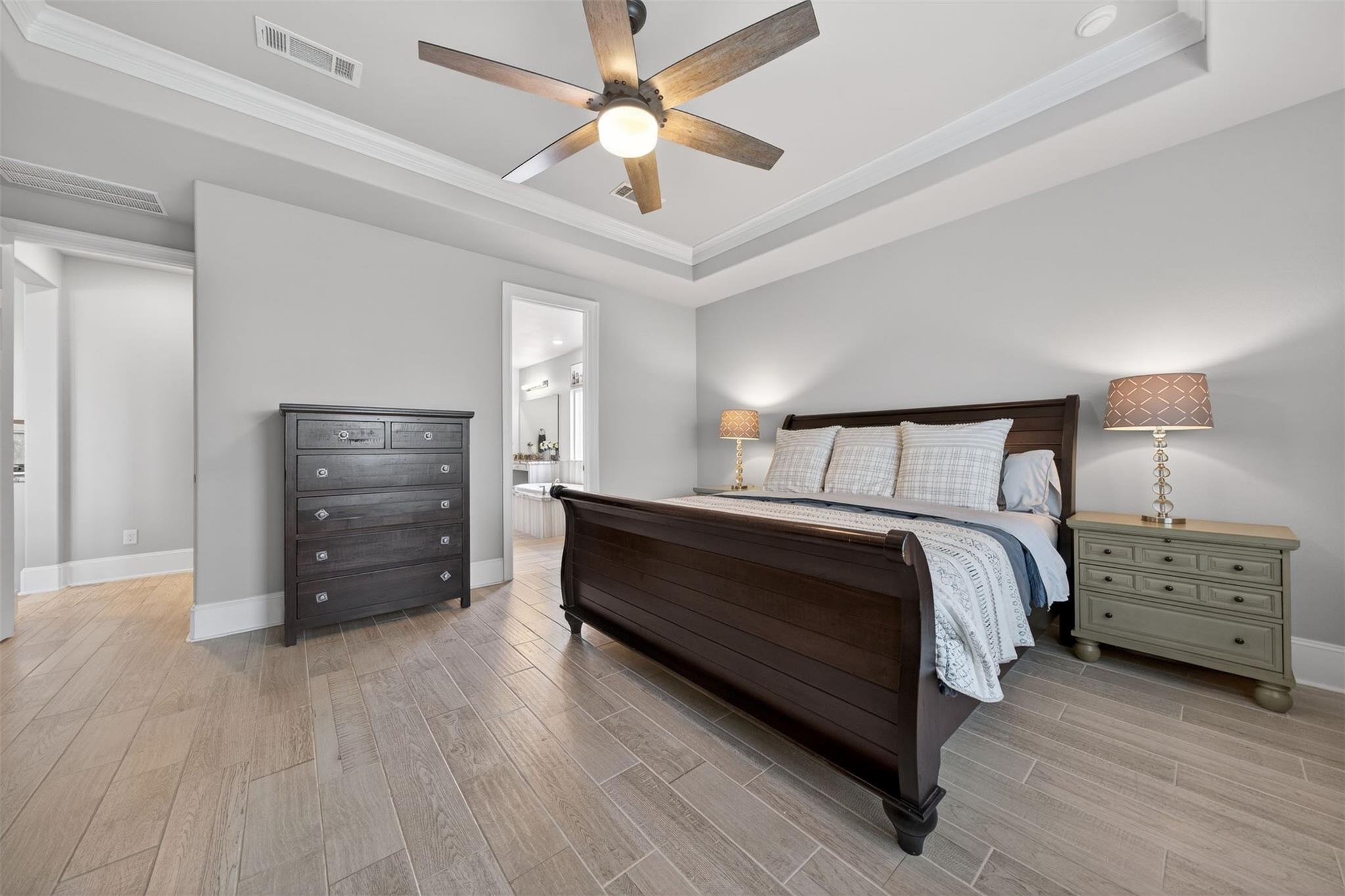 9555 Pappas Creek Court