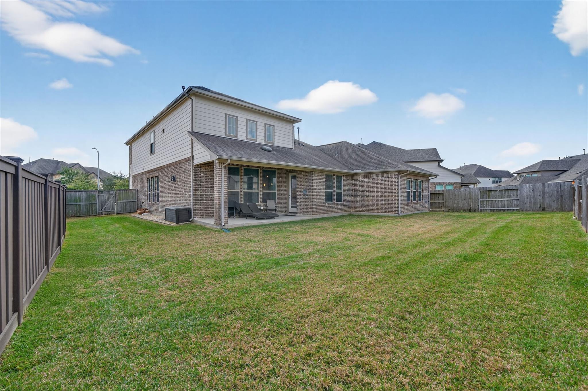 9555 Pappas Creek Court