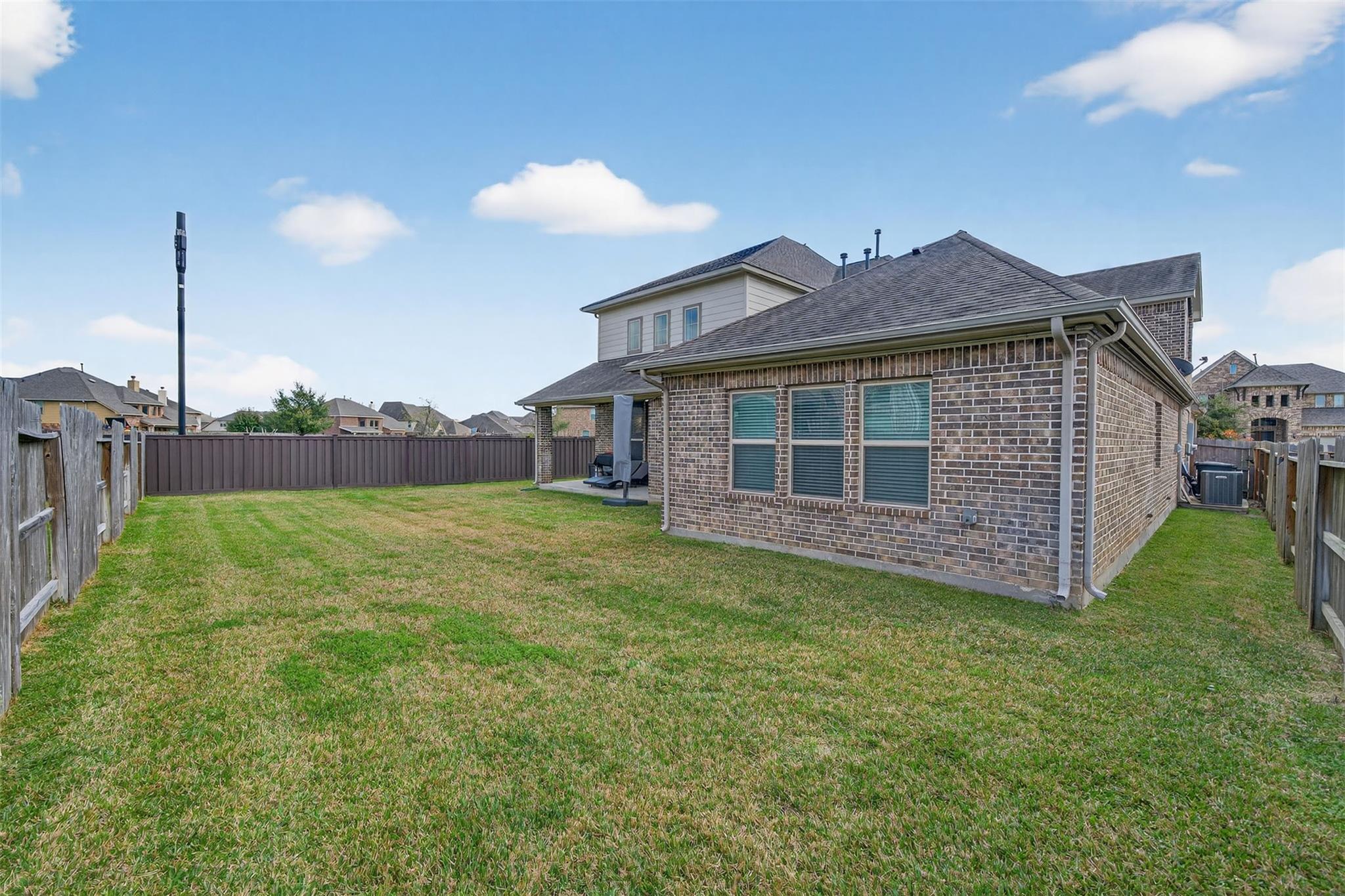 9555 Pappas Creek Court