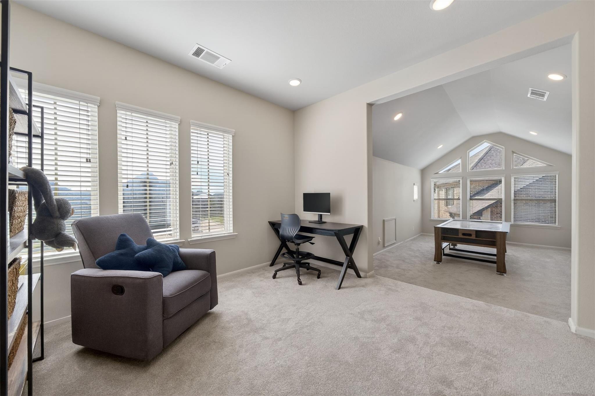 9555 Pappas Creek Court