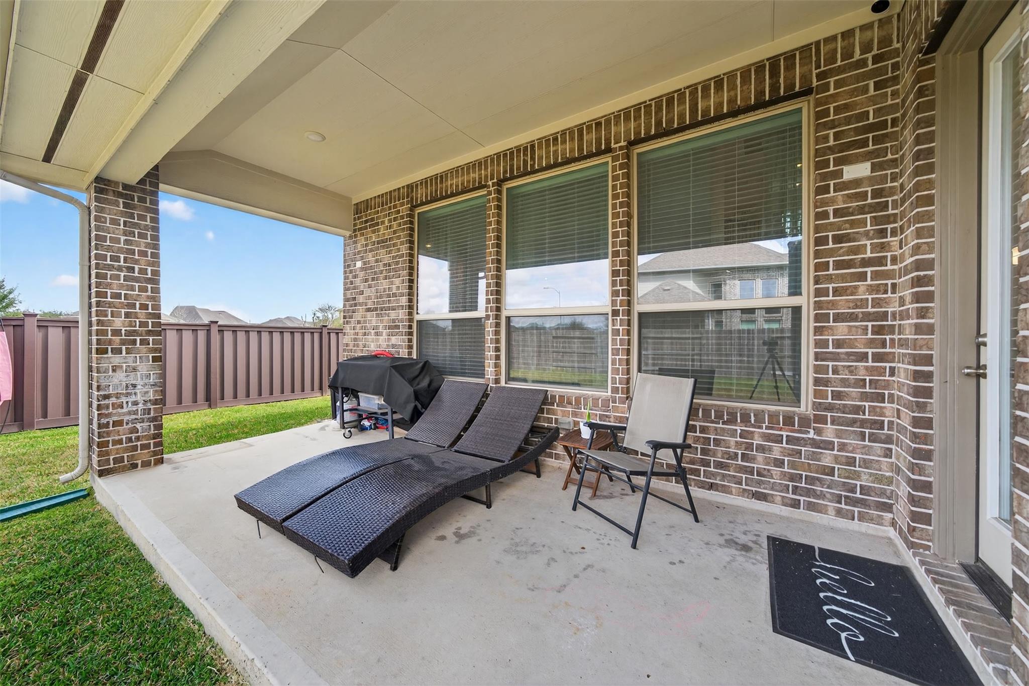 9555 Pappas Creek Court