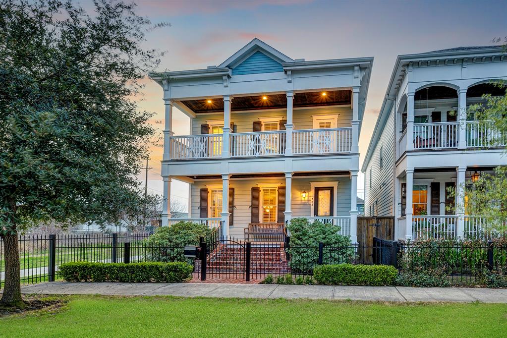 703 Tulane Street