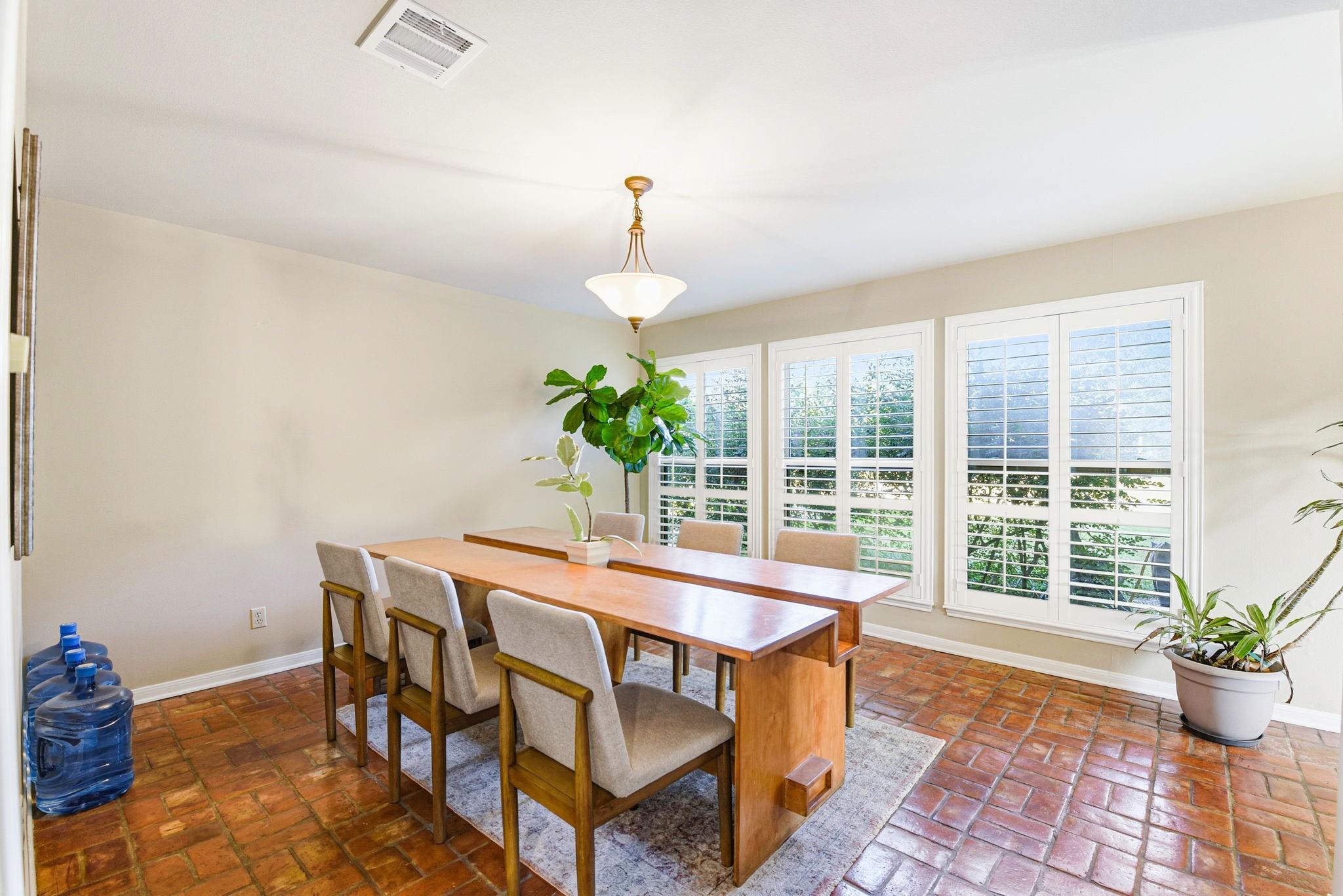 2238 Ashford Hollow Lane