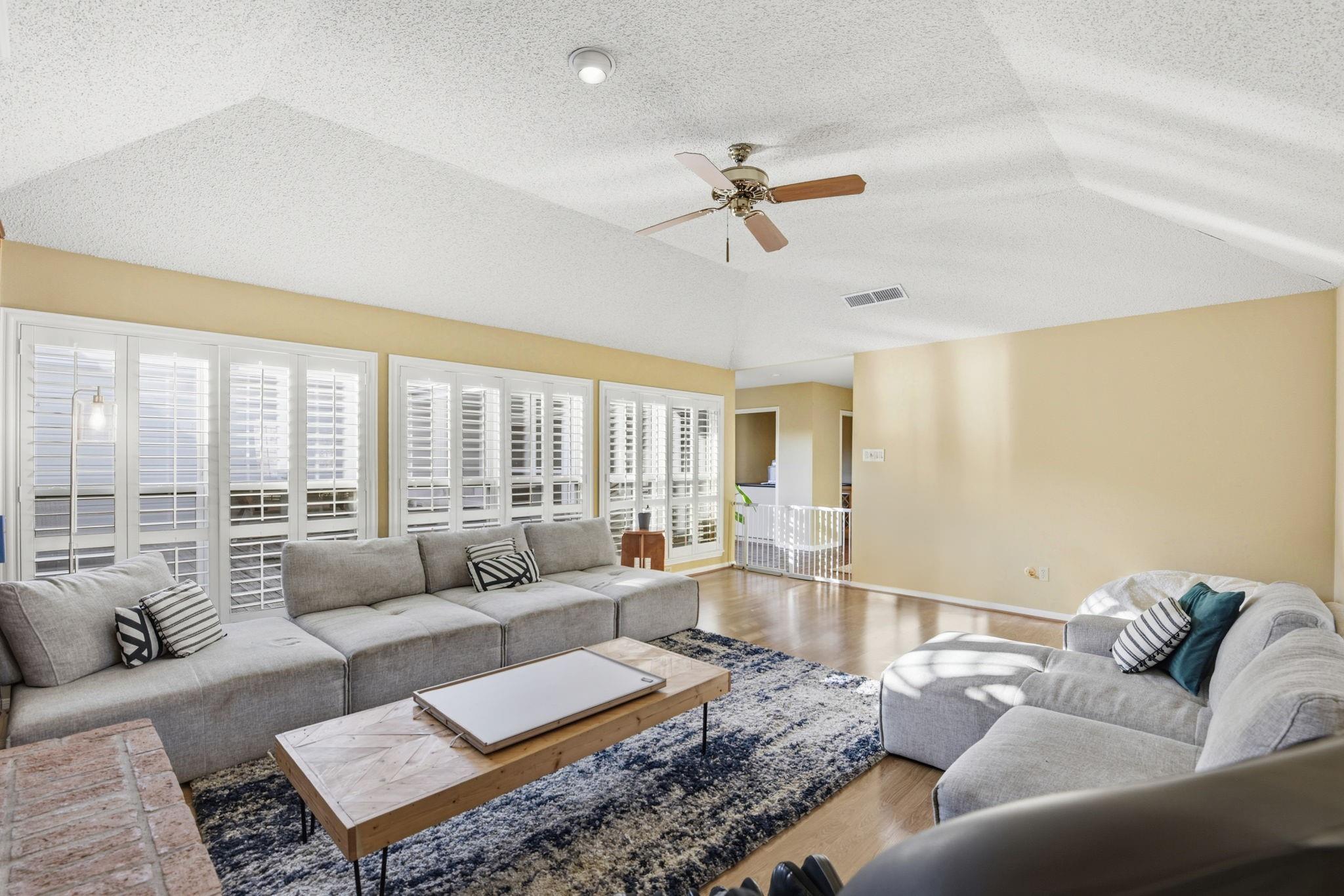 2238 Ashford Hollow Lane