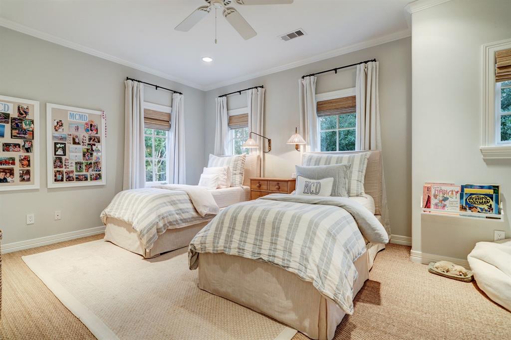 2704 Barbara Lane