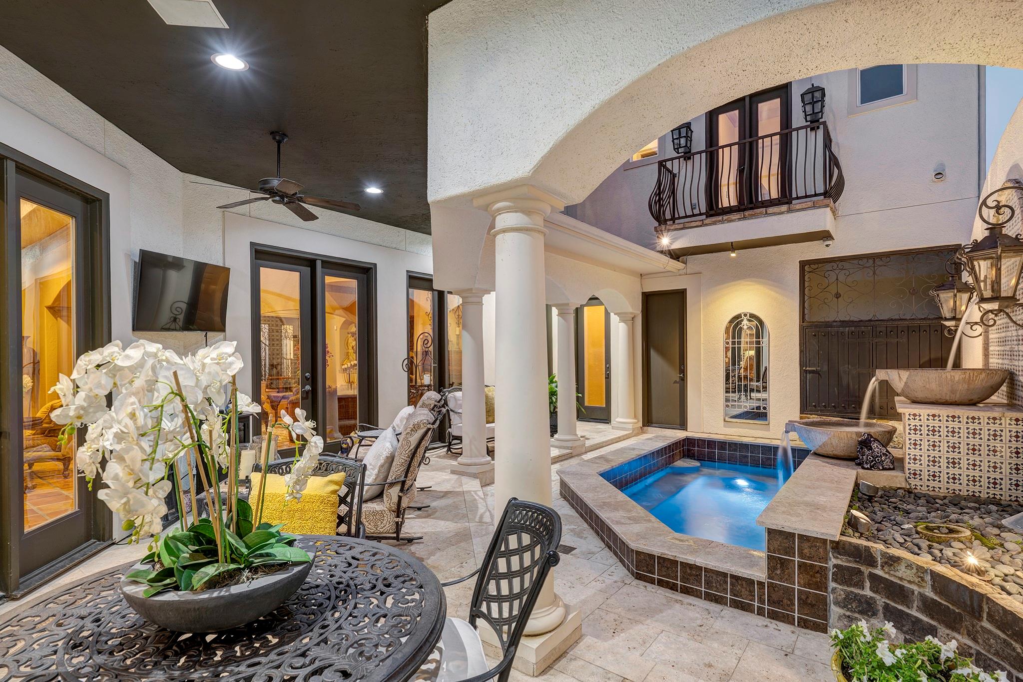 1410 Oceanside Lane