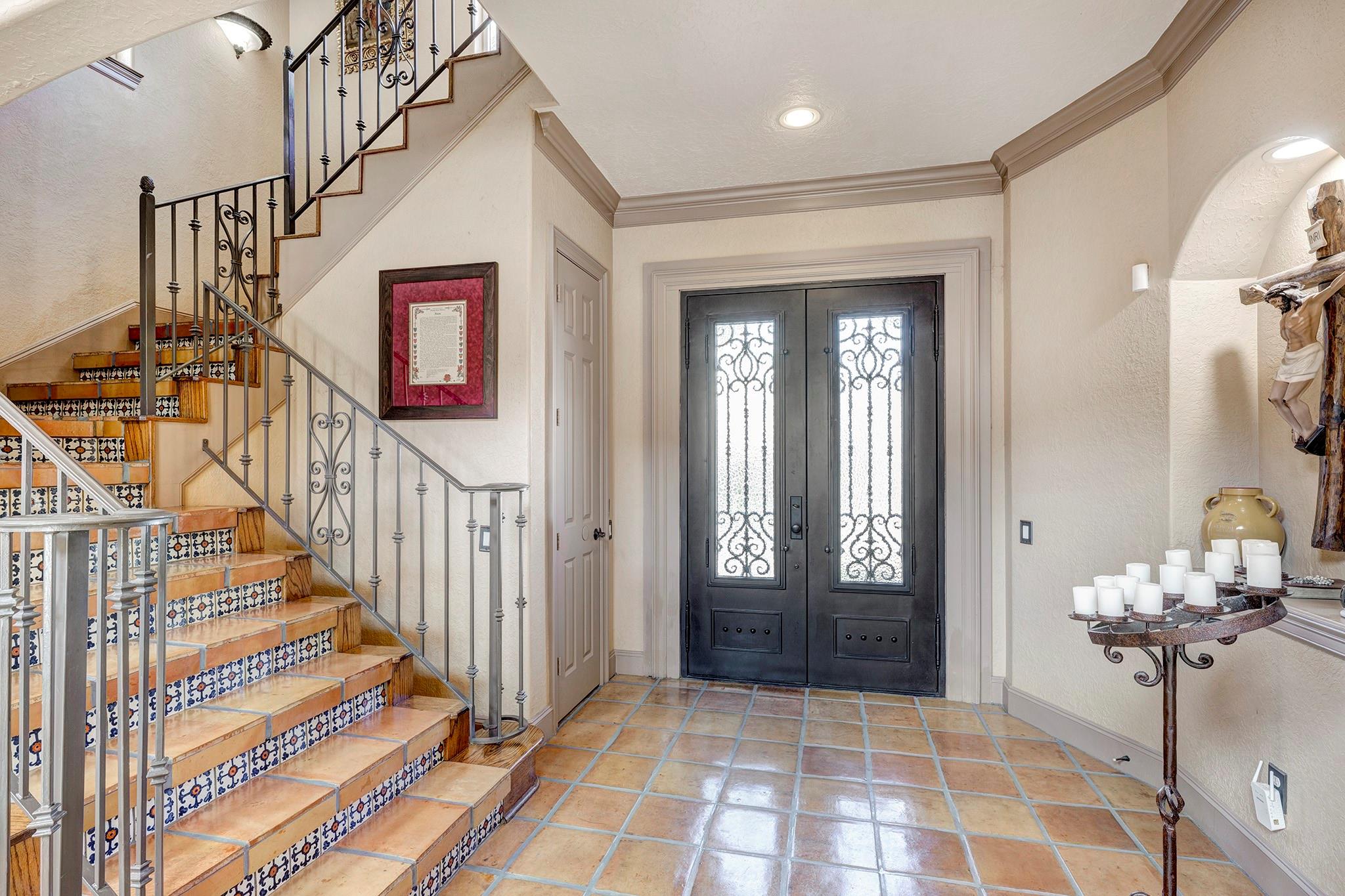 1410 Oceanside Lane