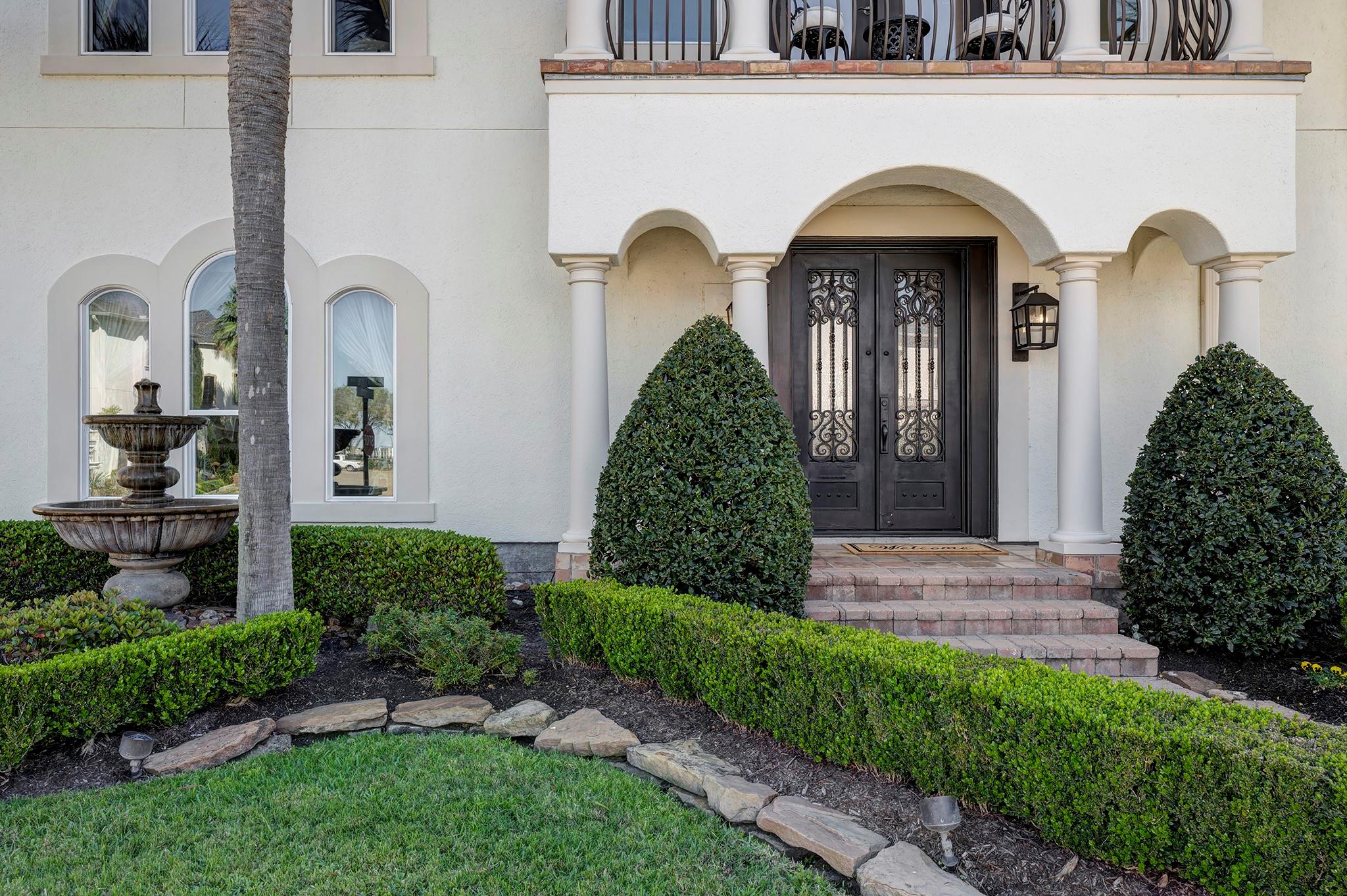 1410 Oceanside Lane