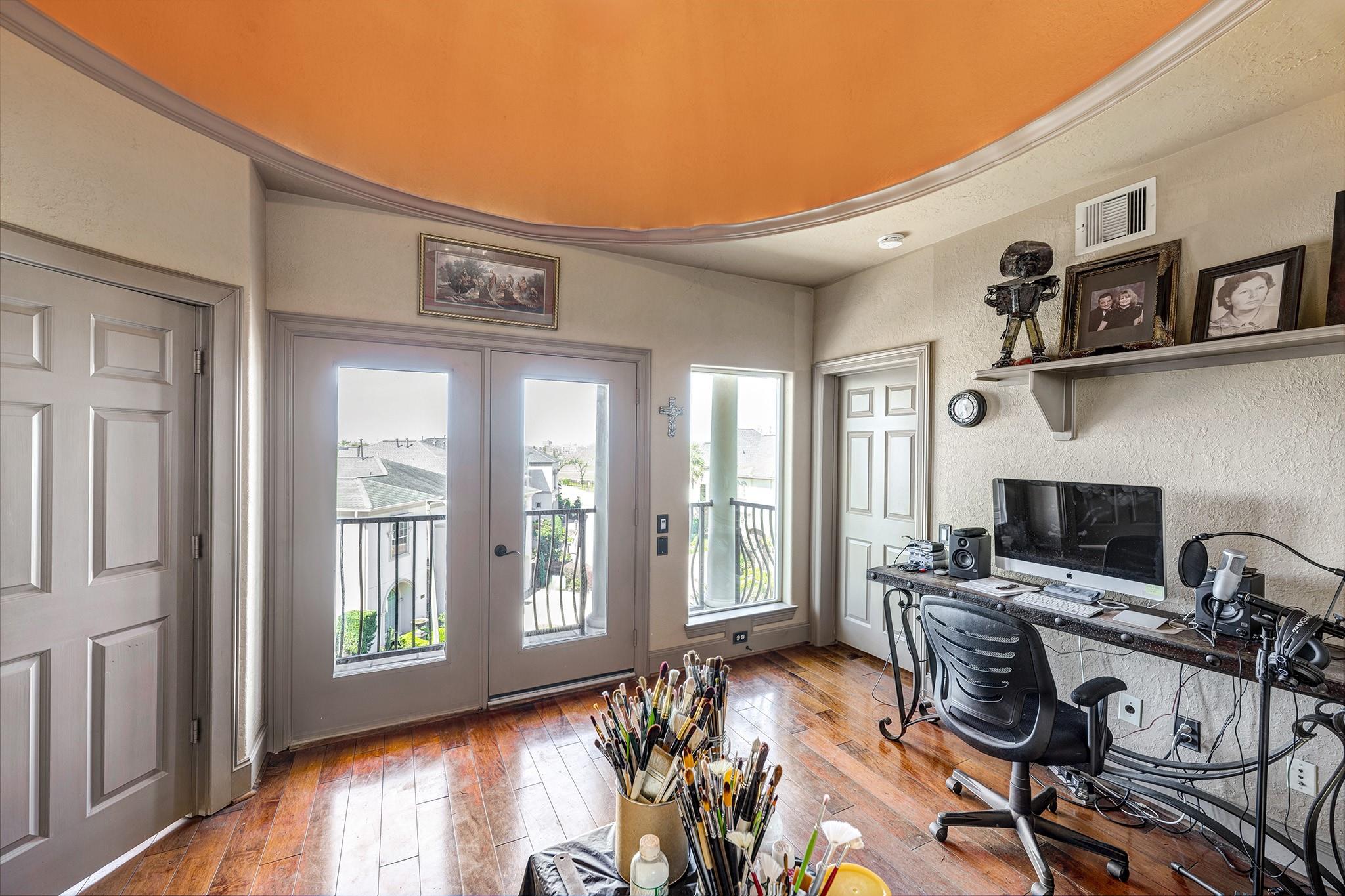 1410 Oceanside Lane