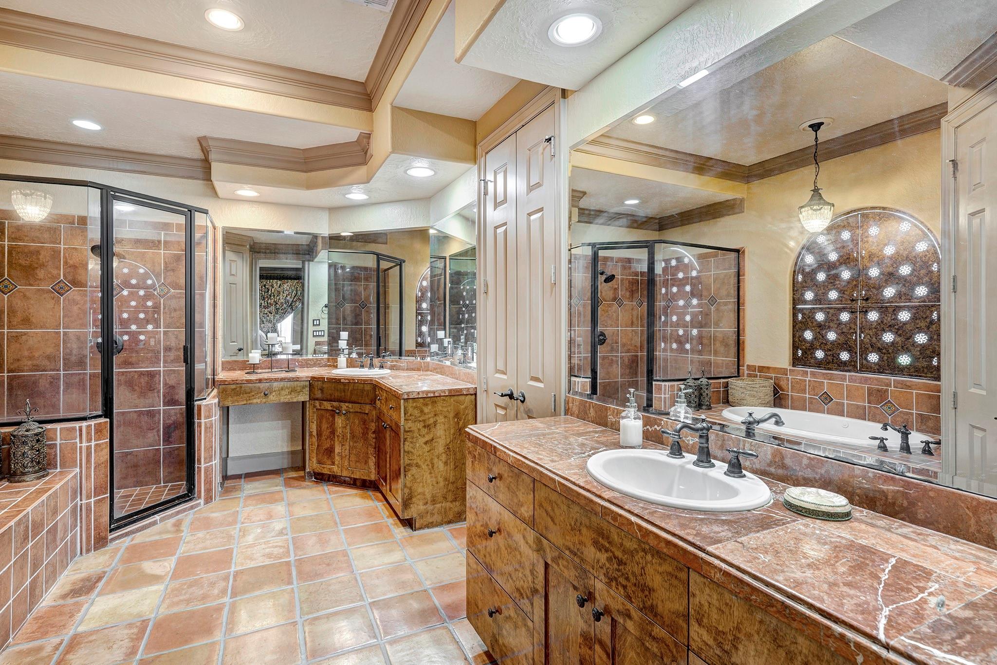 1410 Oceanside Lane