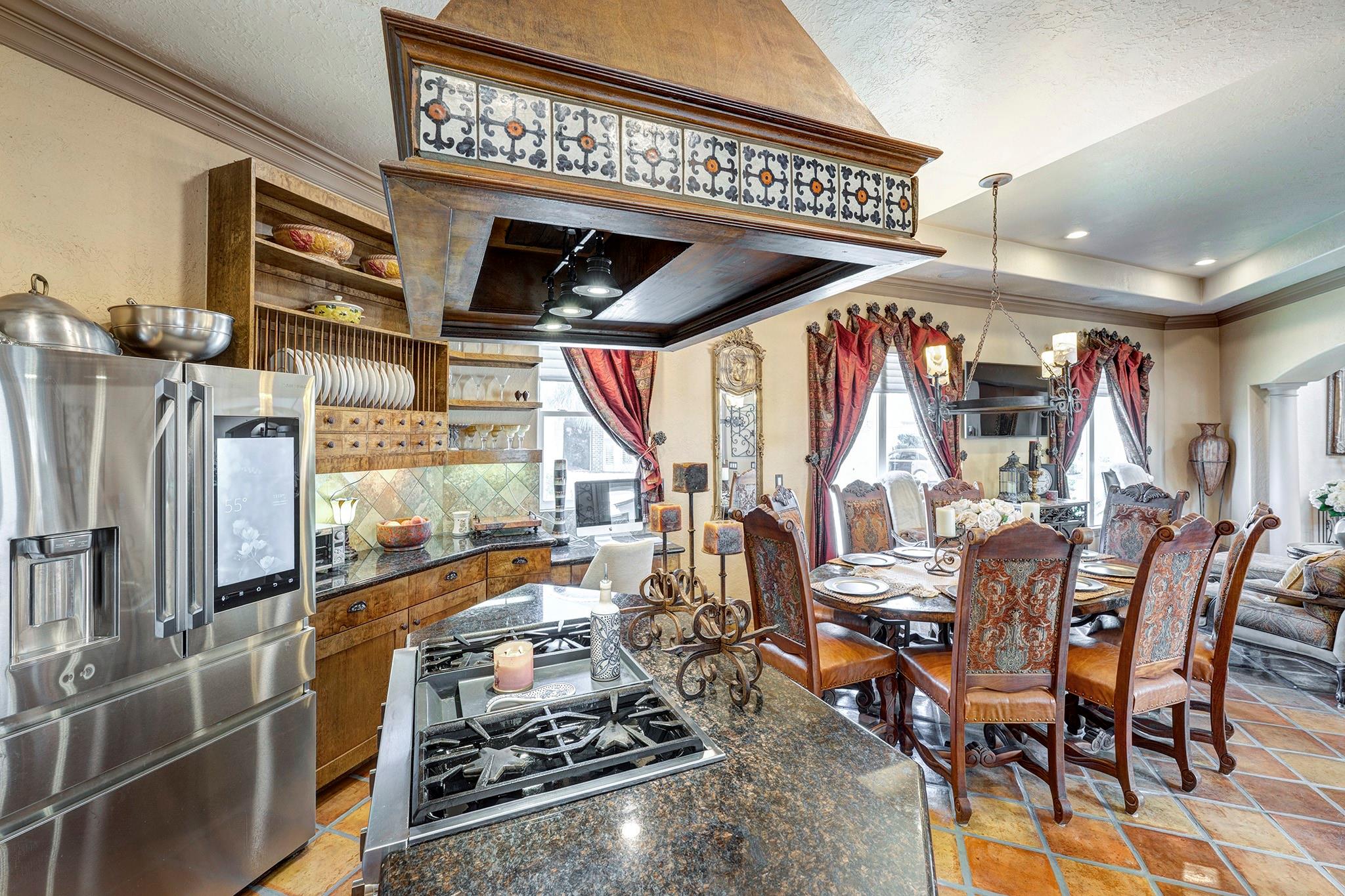 1410 Oceanside Lane