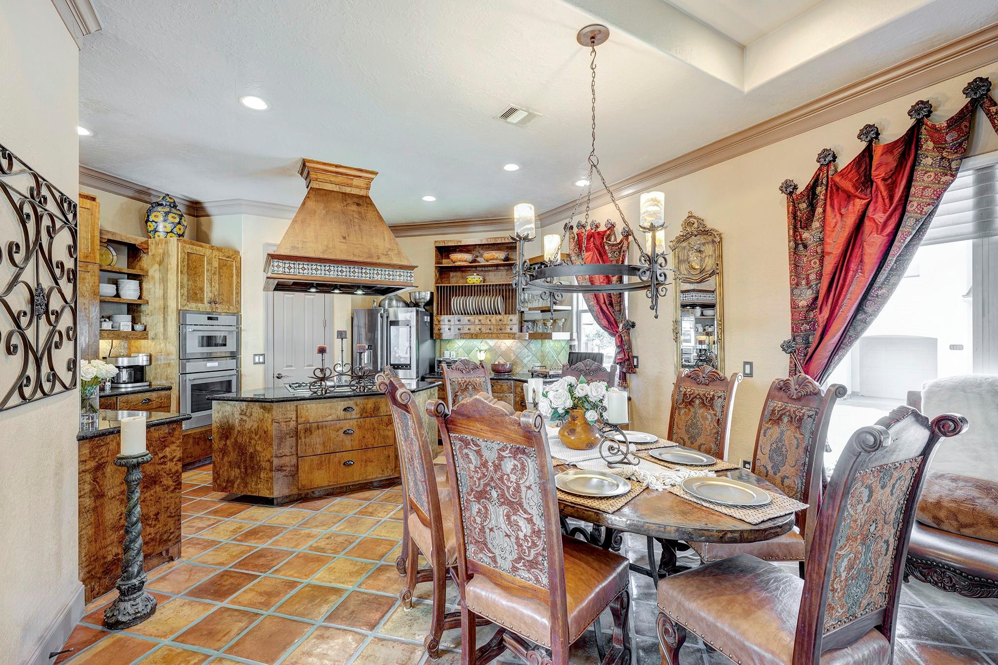 1410 Oceanside Lane