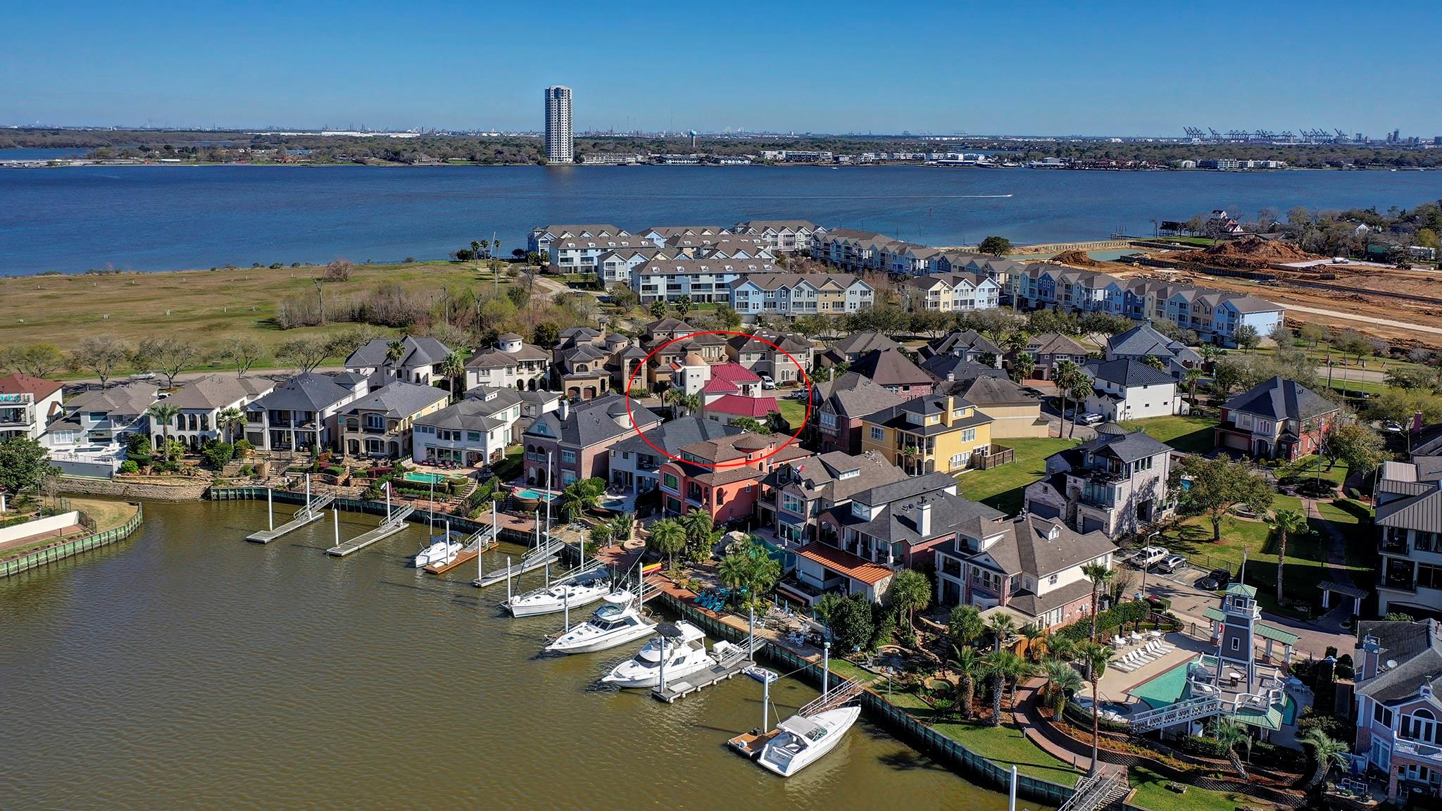 1410 Oceanside Lane