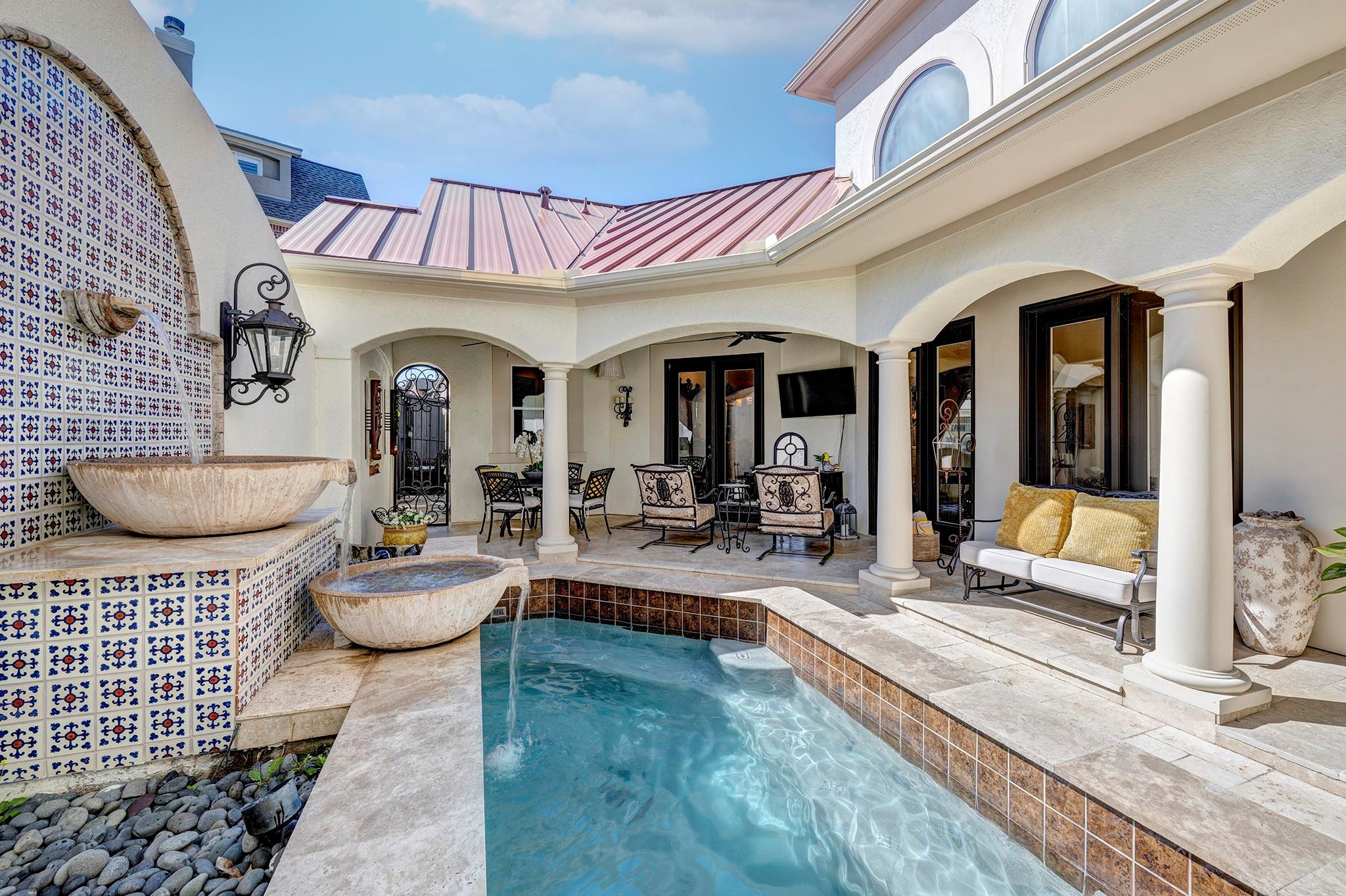 1410 Oceanside Lane